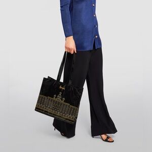 Harrods of London Gold Outline Building Shoulder Patent Tote🖤